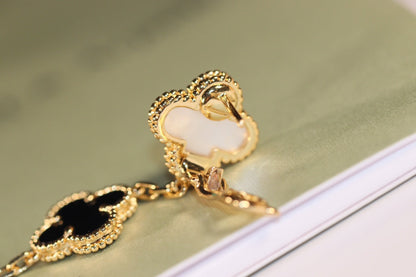 [Luna Brilliance]CLOVER EARRINGS GOLD ONYX MOP 3 MOTIF