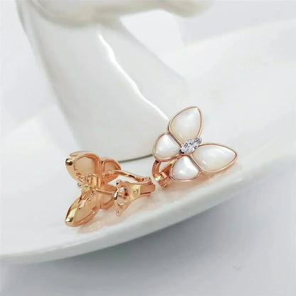 [Luna Brilliance]BUTTERFLY MOP DIAMOND EARRINGS