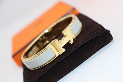 [Luna Brilliance]H LIGHT BLUE BRACELET