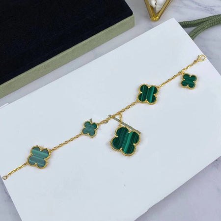 [Luna Brilliance]MAGIC CLOVER MALACHITE GOLD BRACELET 5 MOTIFS