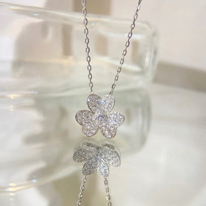 [Luna Brilliance]FLOWER DIAMOND NECKLACE