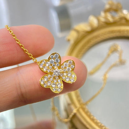 [Luna Brilliance]FLOWER DIAMOND NECKLACE