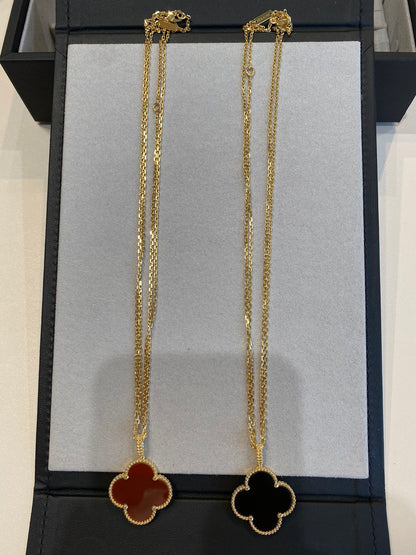 [Luna Brilliance]CLOVER 25MM NECKLACE GOLD CARNELIAN