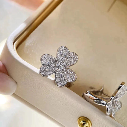 [Luna Brilliance]CLOVER COMOS DIAMOND EARRINGS SILVER