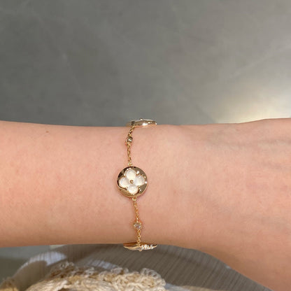 [Luna Brilliance]STAR AND SUN 4 MOTIF WHITE MOP PINK GOLD BRACELET