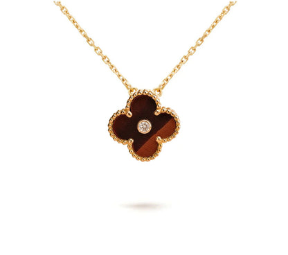 [Luna Brilliance]CLOVER 15MM CHRISTMAS LIMITED EDITION SINGLE FLOWER NECKLACE