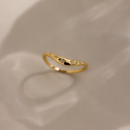 North Star Curve Dome Ring